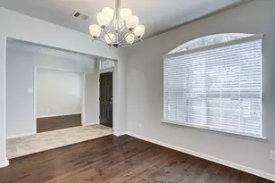 12331 Crescent Mountain Ln, Humble, TX 77346 - Photo 9