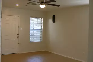 1723 Howth Ave, Houston, TX 77051 - Photo 3