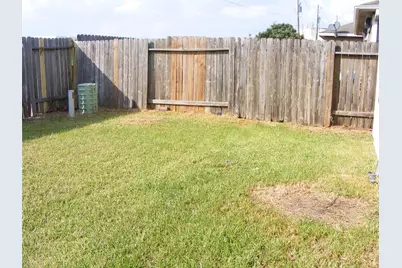 1723 Howth Avenue, Houston, TX 77051 - Photo 21