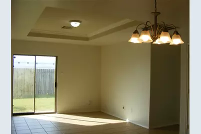 1723 Howth Avenue, Houston, TX 77051 - Photo 7