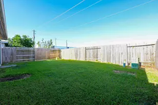 1723 Howth Ave, Houston, TX 77051 - Photo 19