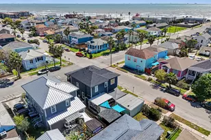 1519 17th St, Galveston, TX 77550 - Photo 47