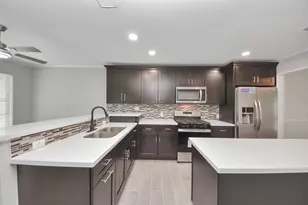 4118 Windjammer Ct, Seabrook, TX 77586 - Photo 7