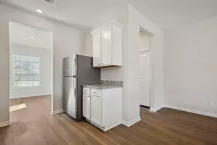 335 Kingston Wy, Waller, TX 77484 - Photo 5