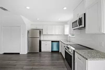 9243 Seeker Street, Houston, TX 77028 - Photo 5