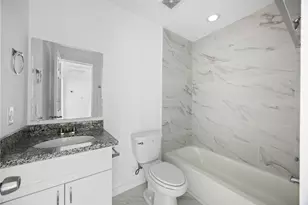 9243 Seeker St, Houston, TX 77028 - Photo 15