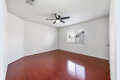 2032 Creek Shore Lane, Pearland, TX 77581 - Photo 23