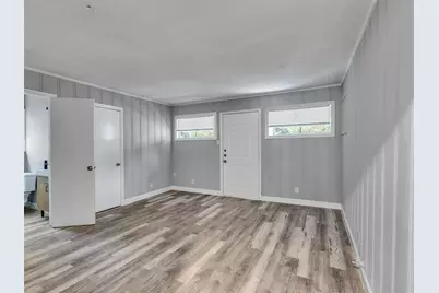 7914 Belbay Street, Houston, TX 77033 - Photo 11