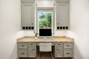 13310 Apple Tree Rd, Houston, TX 77079 - Photo 21