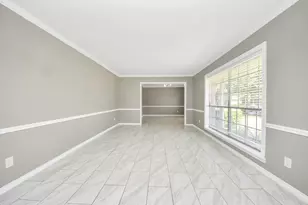 8119 Concho St, Houston, TX 77036 - Photo 5