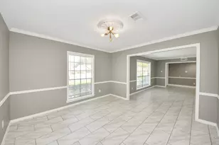 8119 Concho St, Houston, TX 77036 - Photo 7
