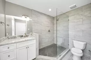 8119 Concho St, Houston, TX 77036 - Photo 3