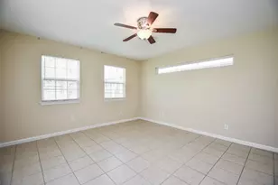 6430 Saxet St, Houston, TX 77055 - Photo 11