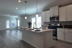 16281 Parish Pointe Ct, Conroe, TX 77302 - Photo 5