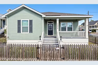 1502 Avenue M, Galveston, TX 77550 - Photo 1