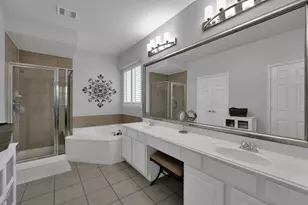 25023 Knob Pines Ct, Spring, TX 77389 - Photo 11