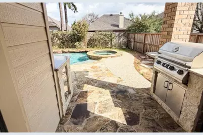 25023 Knob Pines Court, Spring, TX 77389 - Photo 15