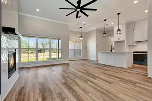 529 C C Rd, Diboll, TX 75941 - Photo 9