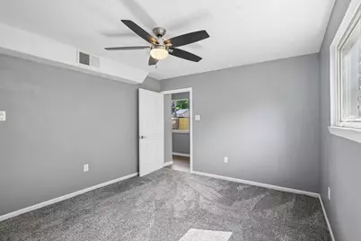 11026 Green Arbor Drive, Houston, TX 77089 - Photo 15