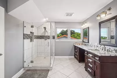11026 Green Arbor Drive, Houston, TX 77089 - Photo 25