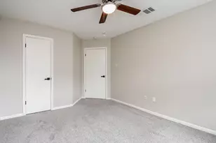 800 Country Pl Dr, Houston, TX 77079 - Photo 37