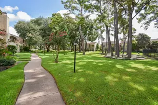 800 Country Pl Dr, Houston, TX 77079 - Photo 47