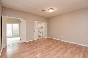 800 Country Pl Dr, Houston, TX 77079 - Photo 15