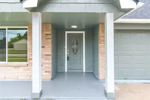 13130 Kingsmill Dr, Houston, TX 77478 - Photo 3