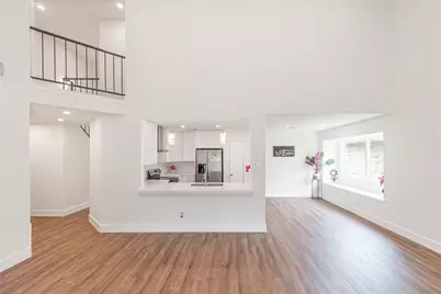 13130 Kingsmill Drive, Houston, TX 77478 - Photo 9