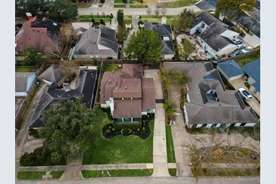 3210 Freshmeadows Drive, Houston, TX 77063 - Photo 33