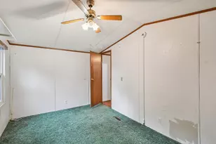 10629 Bois D Arc St, La Porte, TX 77571 - Photo 35