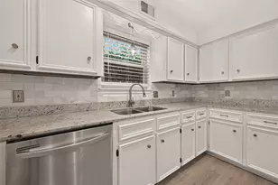 12619 Chriswood Dr, Cypress, TX 77429 - Photo 11