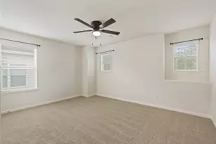 5210 Hillbrook Ct, Sugar Land, TX 77479 - Photo 11