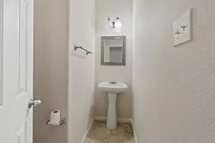 5210 Hillbrook Ct, Sugar Land, TX 77479 - Photo 15