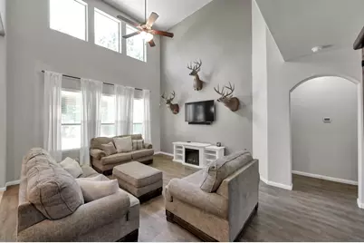 13335 Hidden Manor Court, Willis, TX 77318 - Photo 9