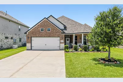 122 Comal Drive, Baytown, TX 77523 - Photo 3