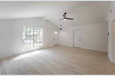 5311 Oaklynn Drive, Spring, TX 77373 - Photo 9