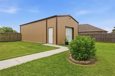 16210 Bluebird Street, Santa Fe, TX 77517 - Photo 43