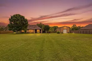 16210 Bluebird St, Santa Fe, TX 77517 - Photo 39