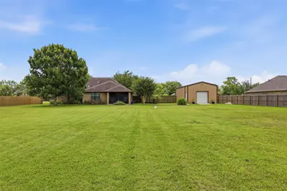 16210 Bluebird Street, Santa Fe, TX 77517 - Photo 41