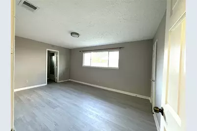 11411 Graywood Drive, Houston, TX 77089 - Photo 9