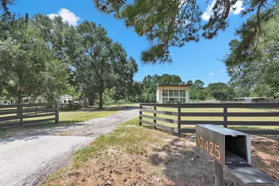 10429 Longstreet Road, Willis, TX 77318 - Photo 35