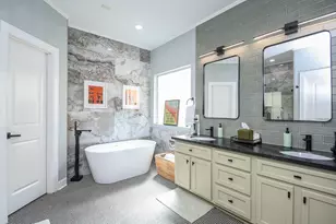 3322 Chenevert St, Houston, TX 77004 - Photo 25