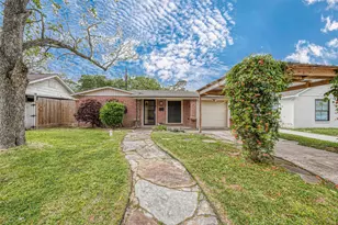 306 Graceland St, Houston, TX 77009 - Photo 1