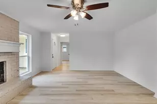 3915 Brumbelow St, Rosenberg, TX 77471 - Photo 13