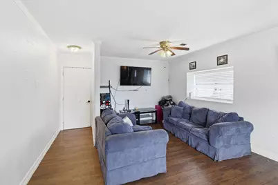 1701 W Humble Street, Baytown, TX 77520 - Photo 7