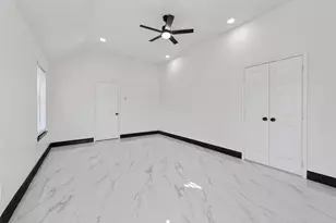 10703 White Bridge Ln, Sugar Land, TX 77498 - Photo 33