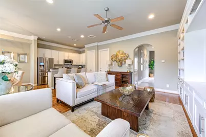 1110 Sherwood Trail, Houston, TX 77043 - Photo 39