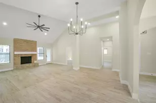 2126 Windmill Dr, Richmond, TX 77406 - Photo 15