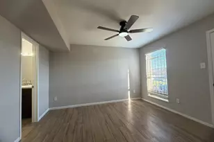 10001 Westpark Dr, Houston, TX 77042 - Photo 9
